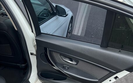 BMW 3 серия, 2015 год, 1 800 000 рублей, 13 фотография