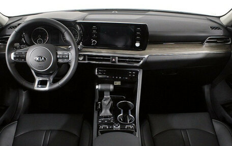 KIA K5, 2025 год, 4 320 000 рублей, 7 фотография