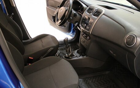 Renault Logan II, 2018 год, 580 000 рублей, 14 фотография