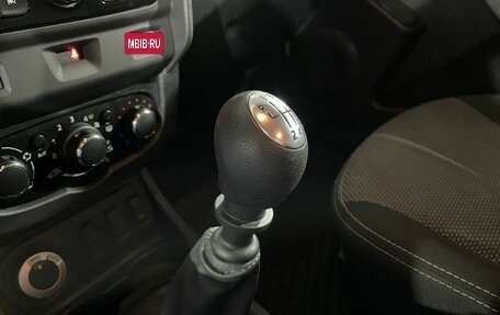 Renault Duster I рестайлинг, 2019 год, 1 300 000 рублей, 17 фотография