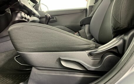 Mitsubishi Outlander III рестайлинг 3, 2010 год, 929 000 рублей, 10 фотография