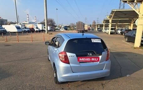 Honda Fit III, 2007 год, 560 000 рублей, 4 фотография