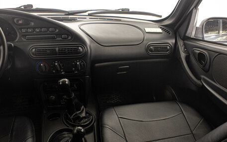 Chevrolet Niva I рестайлинг, 2012 год, 649 000 рублей, 14 фотография