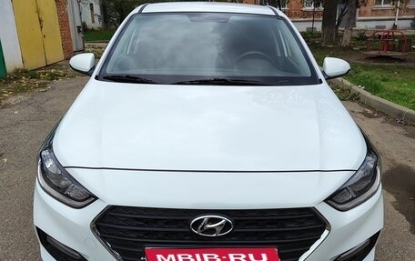 Hyundai Solaris II рестайлинг, 2018 год, 1 620 000 рублей, 1 фотография