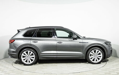 Volkswagen Touareg III, 2018 год, 4 689 000 рублей, 4 фотография