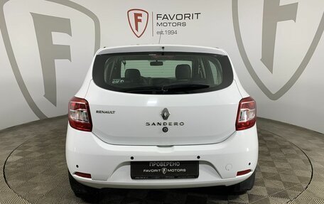 Renault Sandero II рестайлинг, 2014 год, 710 000 рублей, 3 фотография