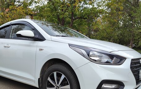 Hyundai Solaris II рестайлинг, 2018 год, 1 620 000 рублей, 8 фотография