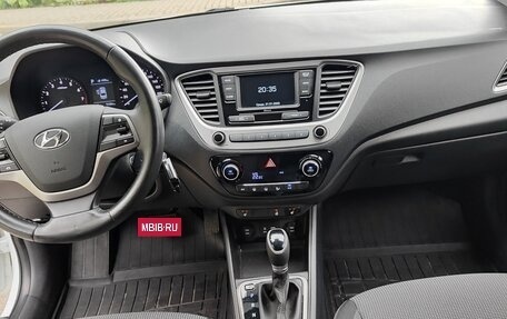 Hyundai Solaris II рестайлинг, 2018 год, 1 620 000 рублей, 12 фотография