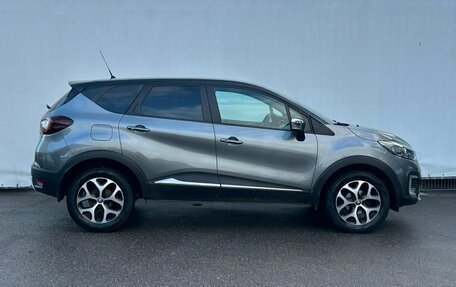 Renault Kaptur I рестайлинг, 2017 год, 1 260 000 рублей, 4 фотография