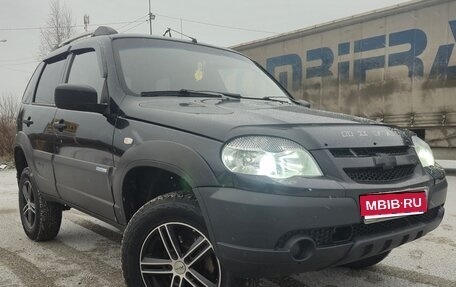 Chevrolet Niva I рестайлинг, 2011 год, 560 000 рублей, 1 фотография