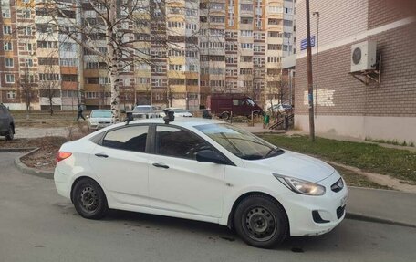 Hyundai Solaris II рестайлинг, 2013 год, 560 000 рублей, 4 фотография