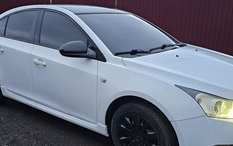 Chevrolet Cruze II, 2011 год, 510 000 рублей, 2 фотография