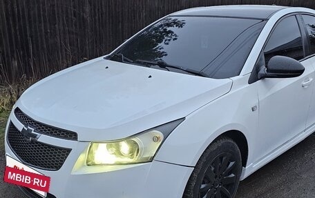 Chevrolet Cruze II, 2011 год, 510 000 рублей, 3 фотография