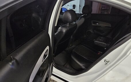 Chevrolet Cruze II, 2011 год, 510 000 рублей, 9 фотография