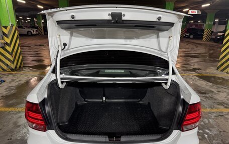 Volkswagen Polo VI (EU Market), 2018 год, 600 000 рублей, 12 фотография