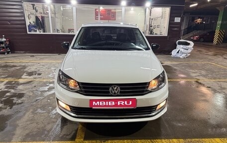 Volkswagen Polo VI (EU Market), 2018 год, 600 000 рублей, 2 фотография