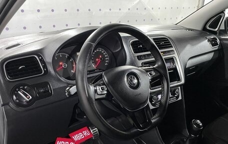 Volkswagen Polo VI (EU Market), 2016 год, 1 080 000 рублей, 15 фотография