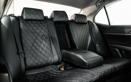 Toyota Camry, 2021 год, 2 500 000 рублей, 19 фотография