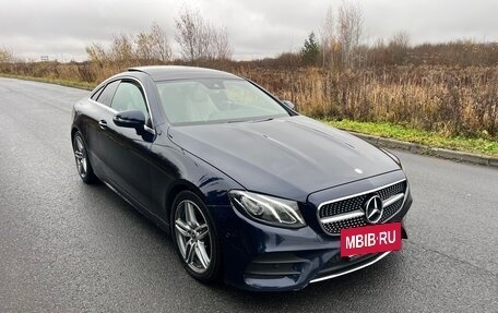 Mercedes-Benz E-Класс, 2017 год, 3 450 000 рублей, 3 фотография