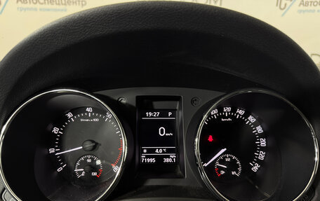 Skoda Yeti I рестайлинг, 2016 год, 1 724 000 рублей, 17 фотография