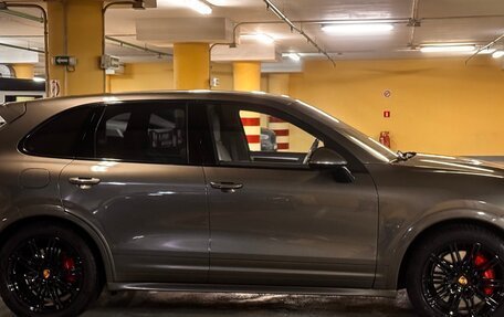 Porsche Cayenne III, 2012 год, 2 570 000 рублей, 2 фотография