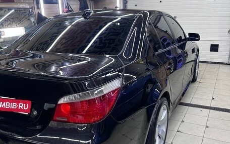 BMW 5 серия, 2005 год, 1 300 000 рублей, 11 фотография