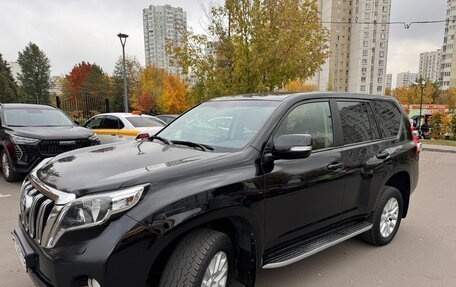 Toyota Land Cruiser Prado 150 рестайлинг 2, 2014 год, 3 600 000 рублей, 6 фотография