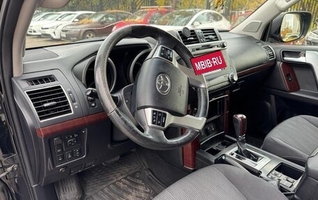 Toyota Land Cruiser Prado 150 рестайлинг 2, 2014 год, 3 600 000 рублей, 5 фотография