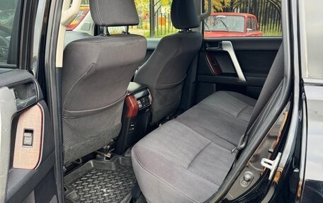 Toyota Land Cruiser Prado 150 рестайлинг 2, 2014 год, 3 600 000 рублей, 15 фотография