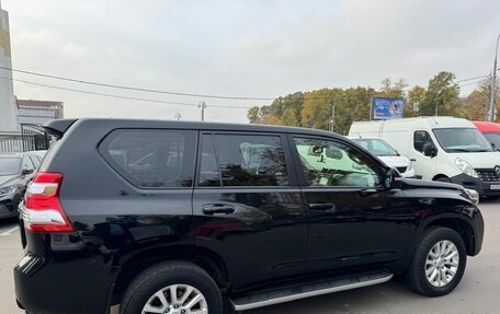 Toyota Land Cruiser Prado 150 рестайлинг 2, 2014 год, 3 600 000 рублей, 17 фотография