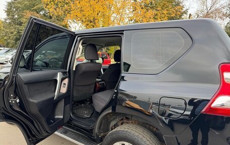 Toyota Land Cruiser Prado 150 рестайлинг 2, 2014 год, 3 600 000 рублей, 16 фотография