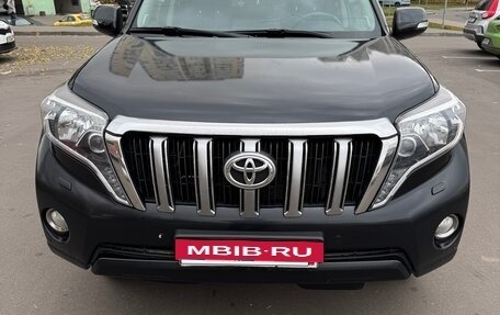 Toyota Land Cruiser Prado 150 рестайлинг 2, 2014 год, 3 600 000 рублей, 20 фотография