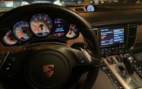 Porsche Panamera II рестайлинг, 2012 год, 4 800 000 рублей, 4 фотография