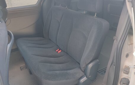 Dodge Caravan IV, 2005 год, 360 000 рублей, 9 фотография