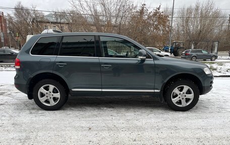 Volkswagen Touareg III, 2005 год, 830 000 рублей, 7 фотография