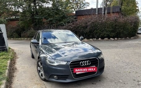 Audi A6, 2011 год, 900 000 рублей, 8 фотография