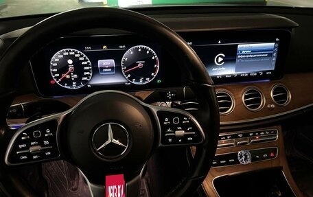 Mercedes-Benz E-Класс, 2018 год, 3 500 000 рублей, 15 фотография