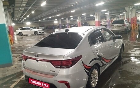 KIA Rio IV, 2018 год, 1 400 000 рублей, 2 фотография