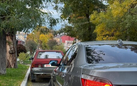 BMW 5 серия, 2004 год, 860 000 рублей, 12 фотография