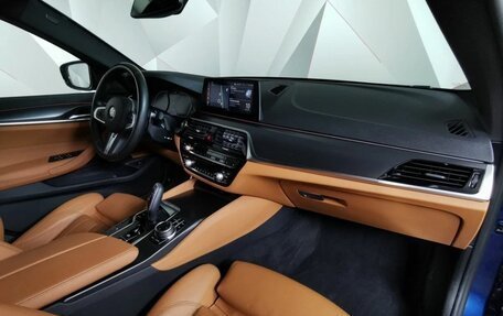 BMW 5 серия, 2020 год, 4 750 000 рублей, 14 фотография