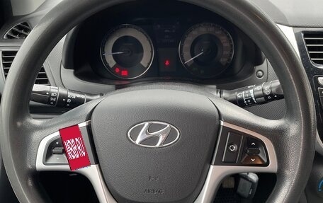 Hyundai Solaris II рестайлинг, 2013 год, 600 000 рублей, 14 фотография