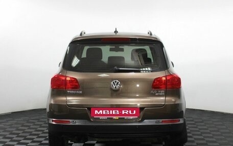 Volkswagen Tiguan I, 2015 год, 1 395 000 рублей, 6 фотография