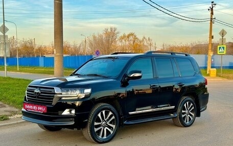 Toyota Land Cruiser 200, 2018 год, 6 450 000 рублей, 6 фотография