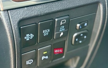 Toyota Land Cruiser 200, 2018 год, 6 450 000 рублей, 25 фотография