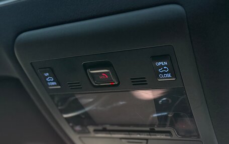 Toyota Land Cruiser 200, 2018 год, 6 450 000 рублей, 37 фотография
