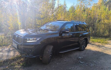Toyota Land Cruiser Prado 150 рестайлинг 2, 2021 год, 5 980 000 рублей, 10 фотография