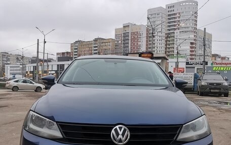 Volkswagen Jetta VI, 2015 год, 820 000 рублей, 4 фотография