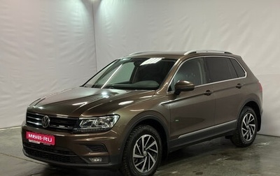 Volkswagen Tiguan II, 2018 год, 2 379 000 рублей, 1 фотография