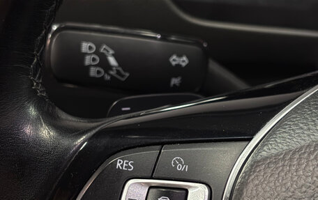 Volkswagen Tiguan II, 2018 год, 2 379 000 рублей, 8 фотография