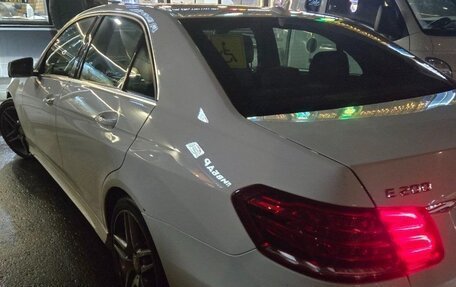 Mercedes-Benz E-Класс, 2015 год, 2 490 000 рублей, 1 фотография